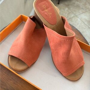 Qupid Orange Sandals Wide Strap Slip-On
